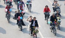 郑州自行车爆料事件视频,真相与争议交织的街头冲突